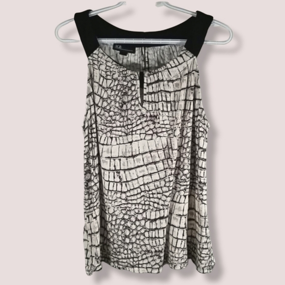 Closet Clearout Lot of 9 Tops - Picture 3 of 15